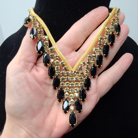 D&E Juliana Necklace - Picture 5 of 15